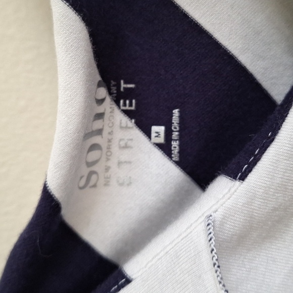 3/$20 NY&Co Soho Street Nautical Top Size M - Picture 7 of 9